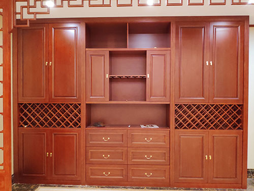 北京中式家居装修之中式酒柜装修效果图